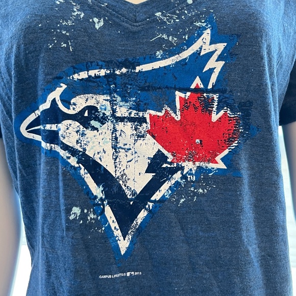 Toronto Blue Jay Women’s T-shirt - Picture 5 of 5